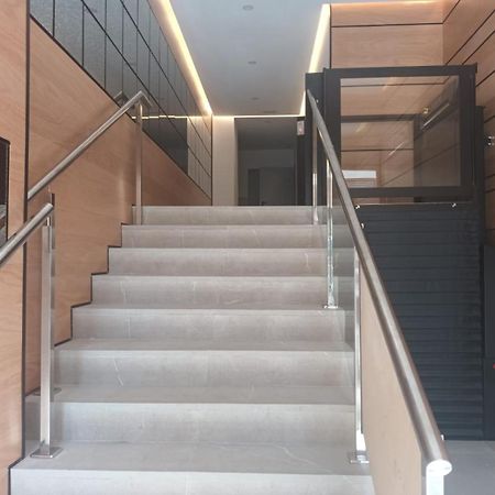 Teatro Suites Malaga Playa エクステリア 写真